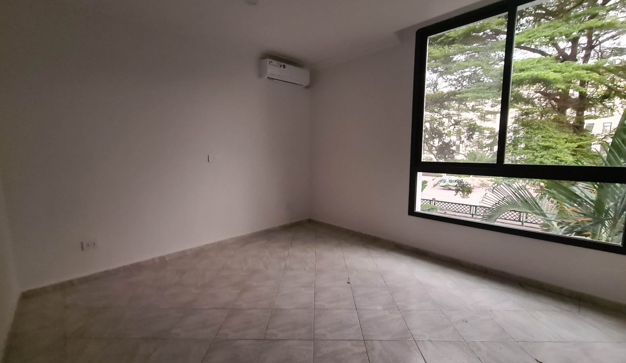 APPARTEMENT A LOUER A GOMBE.jpg 2