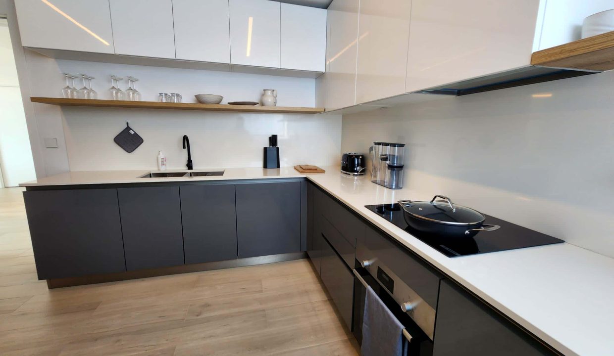 APPARTEMENT A VENDRE A KINSHASA GOMBÉ.jpg 2