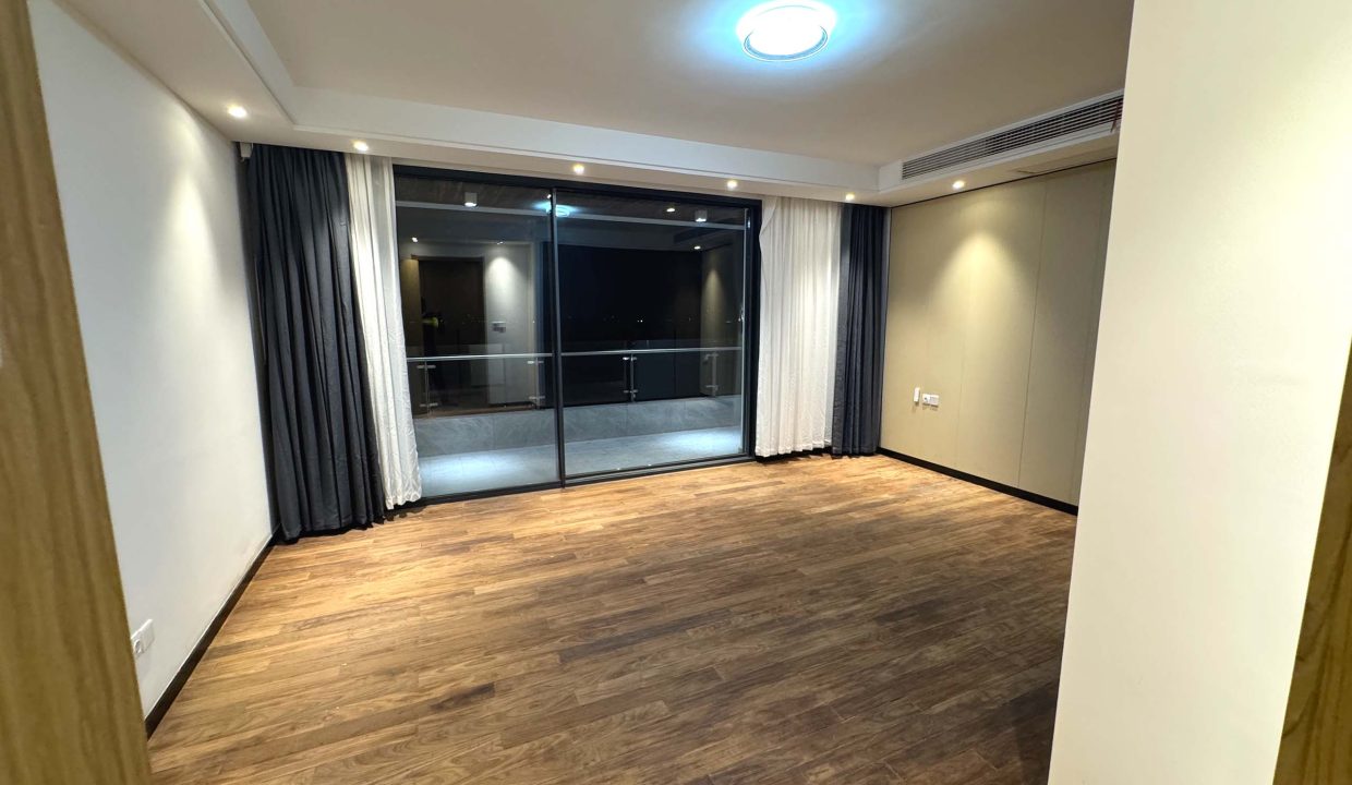 PENTHOUSE A VENDRE A KINSHASA GOMBE.jpg 14