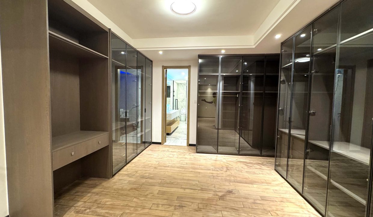 PENTHOUSE A VENDRE A KINSHASA GOMBE.jpg 21