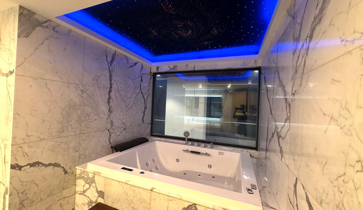 PENTHOUSE A VENDRE A KINSHASA GOMBE.jpg 25