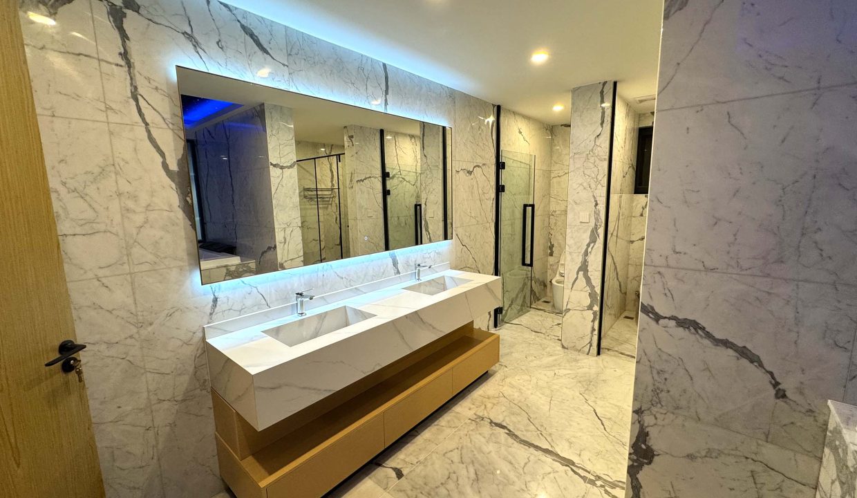 PENTHOUSE A VENDRE A KINSHASA GOMBE.jpg 26
