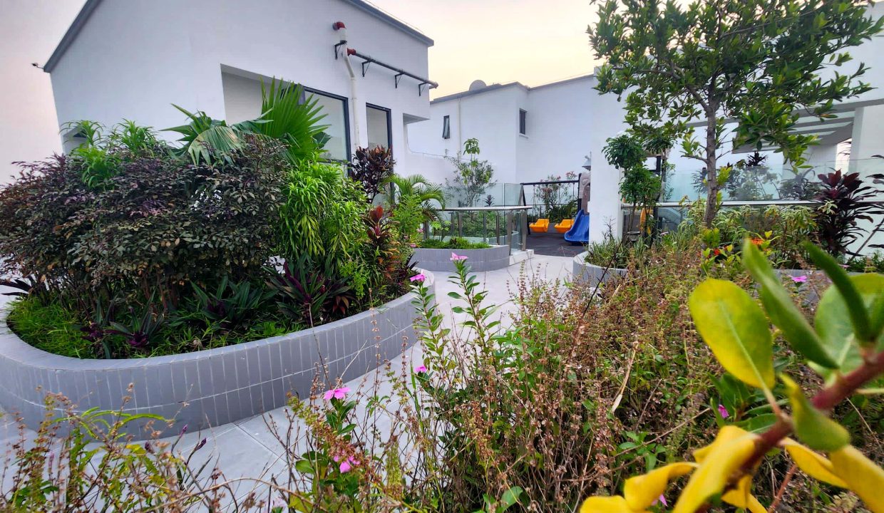 PENTHOUSE A VENDRE A KINSHASA GOMBE.jpg 57