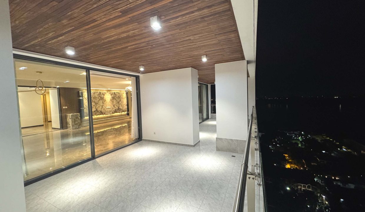 PENTHOUSE A VENDRE A KINSHASA GOMBE.jpg 7