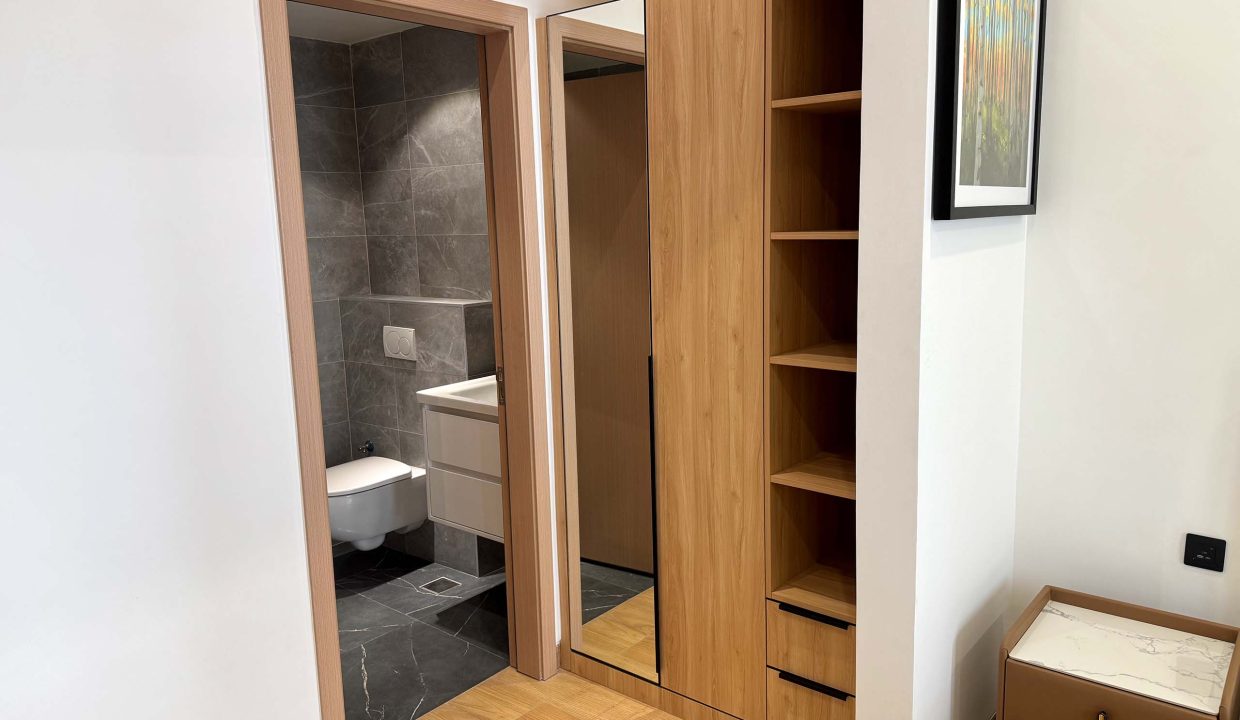 APPARTEMENT 1 CHAMBRE NGALIEMA.jpg 12