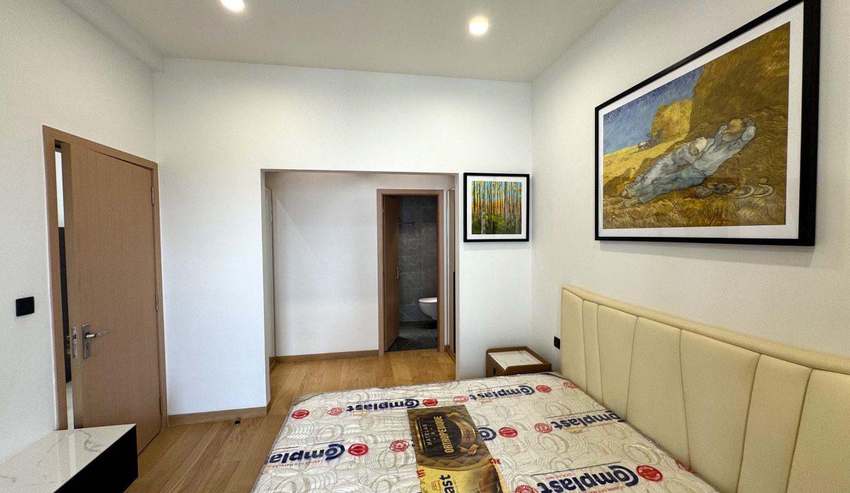 APPARTEMENT 1 CHAMBRE NGALIEMA.jpg 13