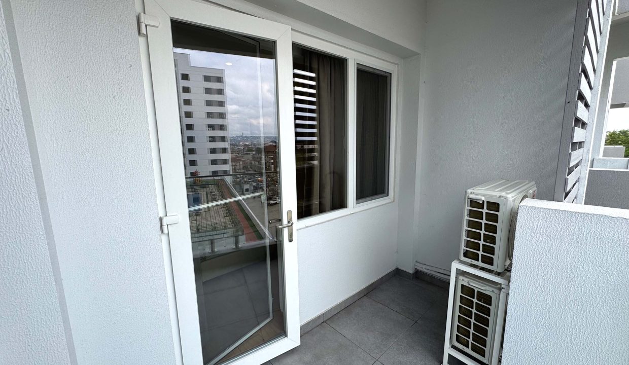 APPARTEMENT 1 CHAMBRE NGALIEMA.jpg 21
