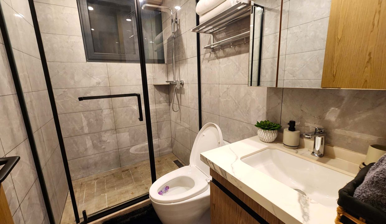 APPARTEMENT A LOUER À GOMBÉ.jpg 16