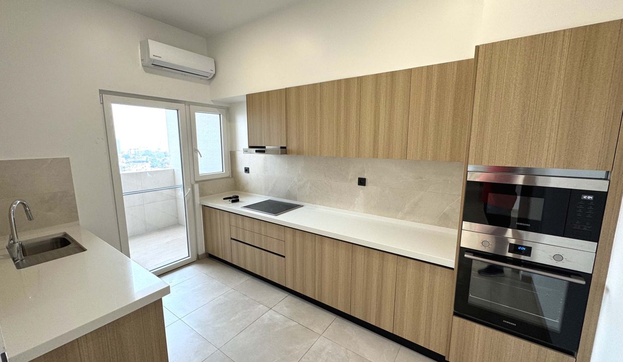 APPARTEMENT A VENDRE A KINSHASA GOMBÉ.jpg 9