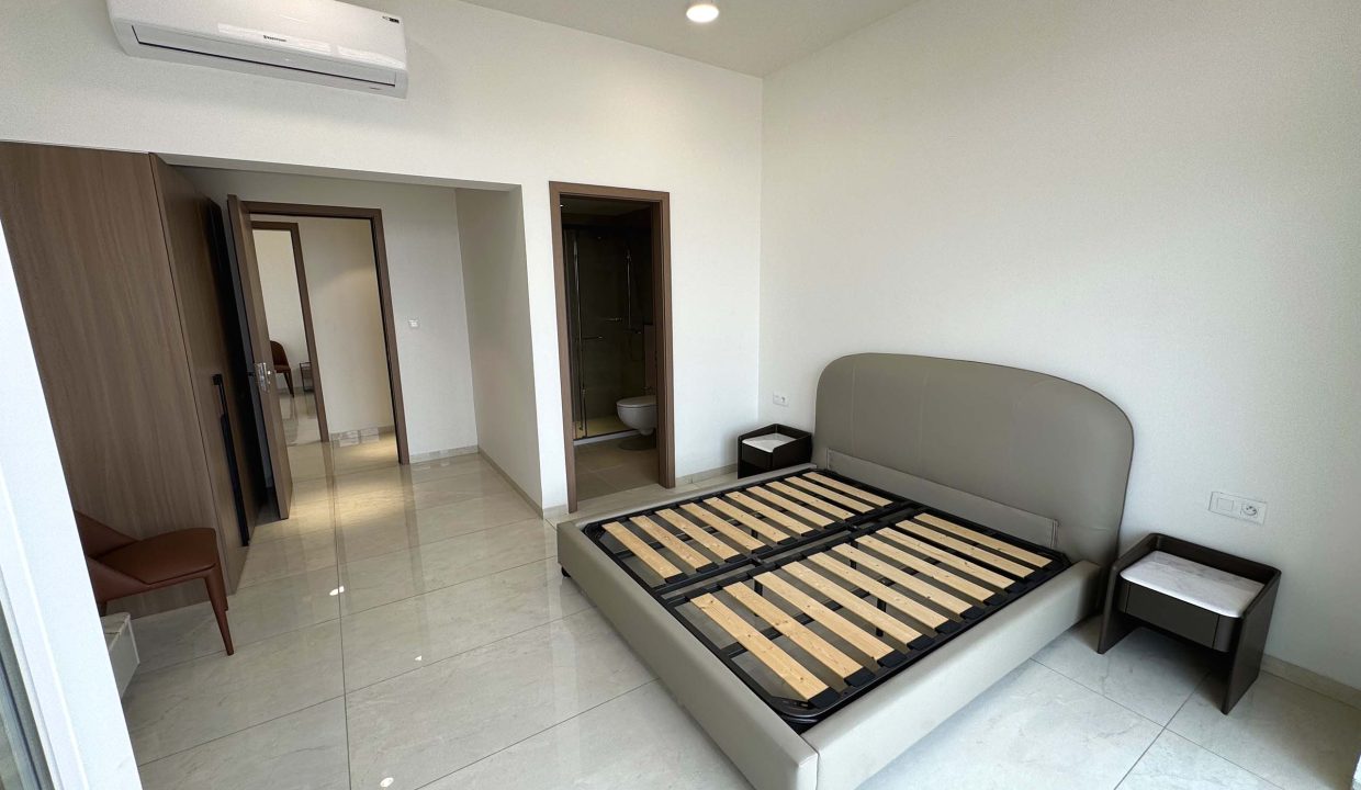 APPARTEMENT 3 CHAMBRES A GB NGALIEMA