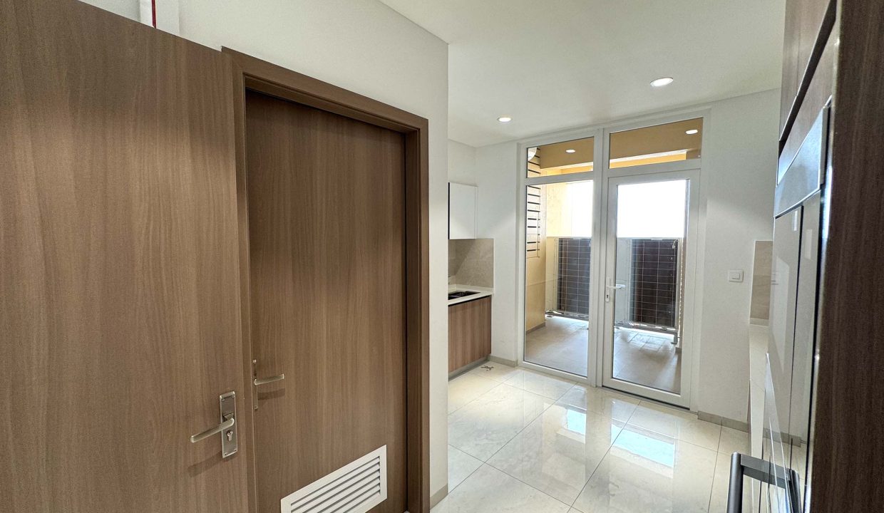 APPARTEMENT 3 CHAMBRES A GB NGALIEMA.jpg 21